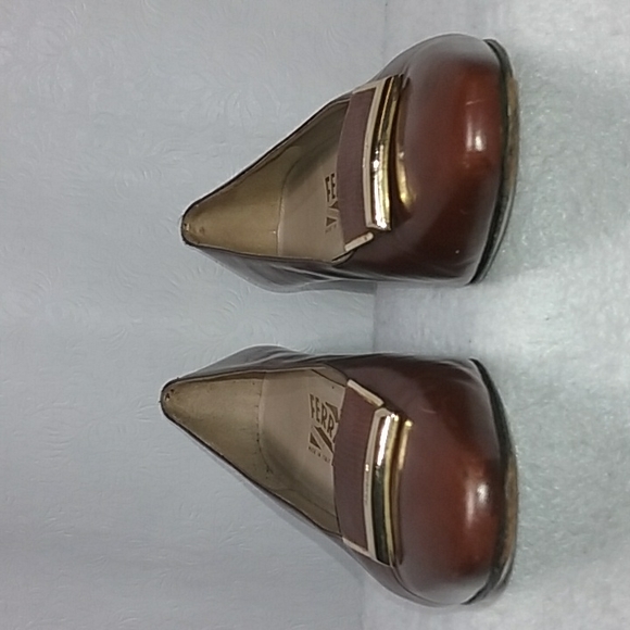 Salvatore Ferragamo women's pump shoes size 9 AA Florence Italy - Picture 6 of 11